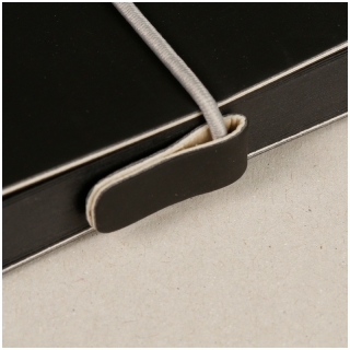 Скетчбук для смешанных техник Clairefontaine "Paint'ON", 250г/м2, легкое зерно, черная бумага, 32л., А5, на сшивке