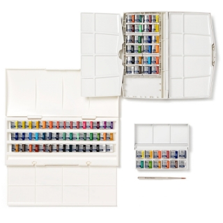 Акварель художественная Winsor&Newton "Cotman Painting Plus - 24 Half Pan Set",  24 цв, малая кювета, кисть №3, пласт. коробка