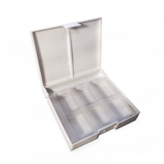 Коробка под акварель Сонет, 12 кювет, пластик