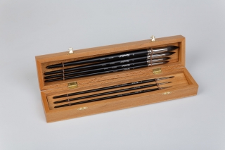 Набор №10 ROUBLOFF кисти белка в буковой шкатулке, длинная ручка, 8 шт. (№0, 1, 2, 3, 5, 7, 9, 10)