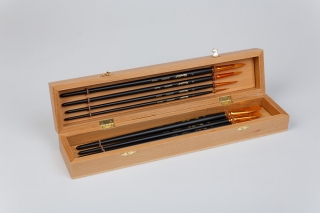 Набор кистей Roubloff №11 рыжая синтетика круглые, плоские, овальная 8 штук в деревянной шкатулке