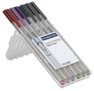 Набор капиллярных ручек Triplus, 6 цветов, пенал-подставка